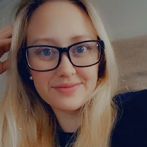 Meet your Posher, Britney